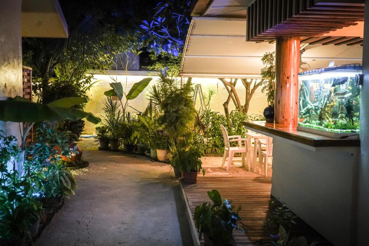 Banyan Villa Maldives Dhangethi Exterior photo
